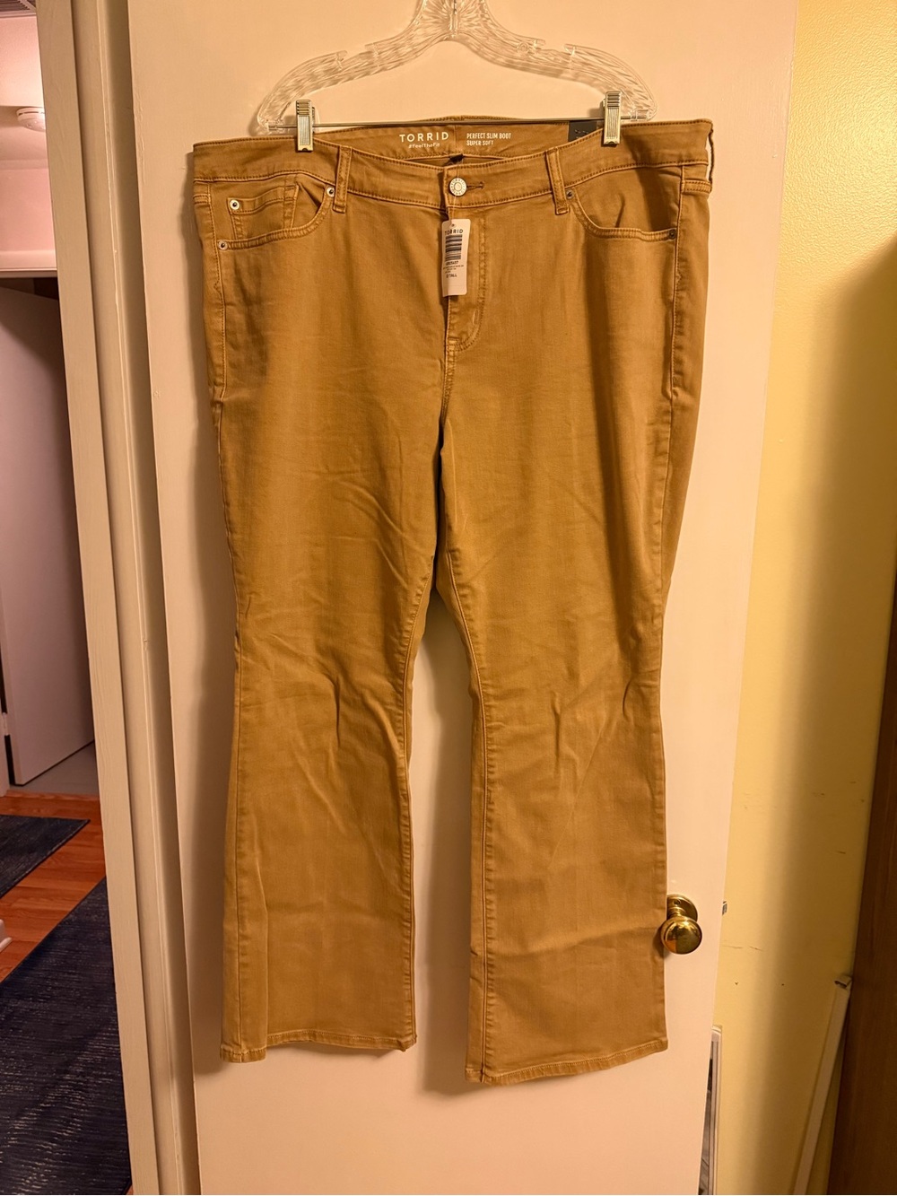 Torrid Perfect Slim Boot Super Soft 22T NWT Vintage Tan Jean